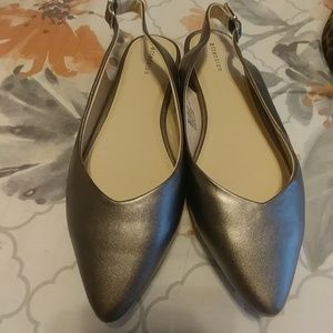 Attention brand flats 2 pairs for $8